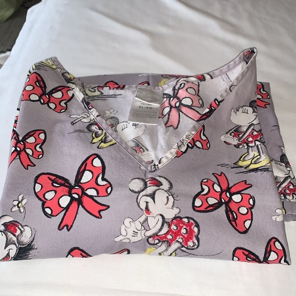 Gently Loved Minnie Mouse by Disney Scrub Top - Picture 6 of 6